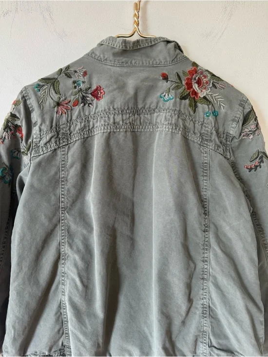 American Eagle Boho Floral Embroidered Military Army Utility Jacket M - Picture 5 of 9